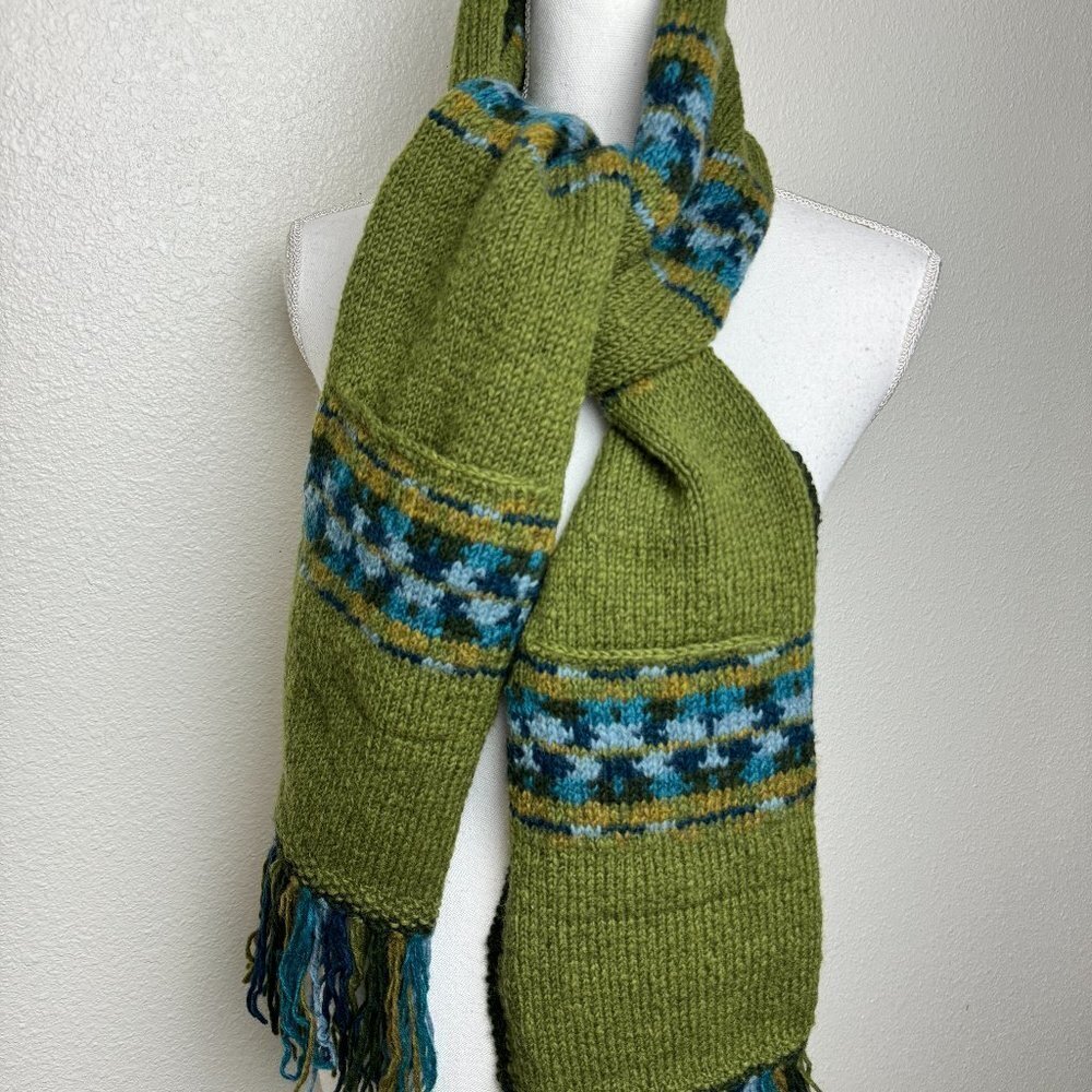 NEW Down to Earth  Hand-knit in Nepal 100% Wool with 2 pockets Fringe Unisex